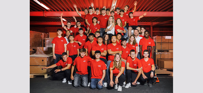Teamfoto der Auszubildenden bei der Bachner Group