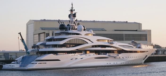 Yacht im Wasser Yacht im Wasser