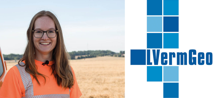 Mädchen mit Brille und orangen T-Shirt steht auch einem Feld und Logo Landesamt für Vermessung und Geoinformation Sachsen-Anhalt Mädchen mit Brille und orangen T-Shirt steht auch einem Feld und Logo Landesamt für Vermessung und Geoinformation Sachsen-Anhalt