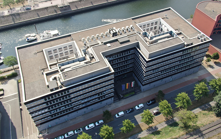 Luftbild von Polizeigebäude Luftbild von Polizeigebäude