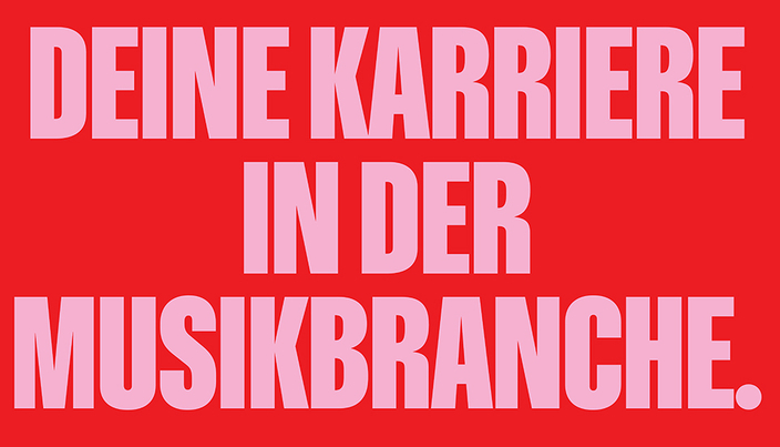Rotes Banner mit rosaner Aufschrift: Deine Karriere in der Musikbranche Rotes Banner mit rosaner Aufschrift: Deine Karriere in der Musikbranche