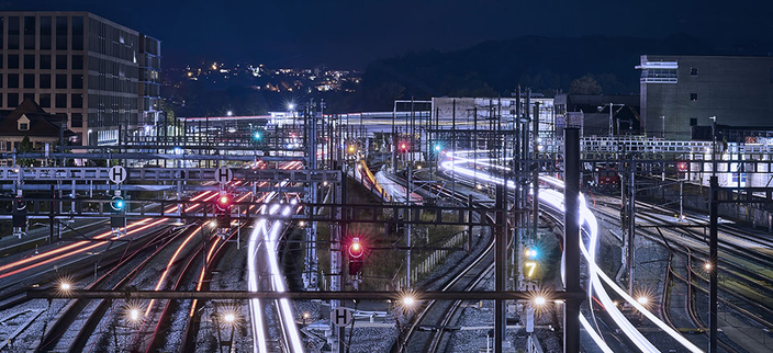 Schienennetzwerk in der Nacht Schienennetzwerk in der Nacht