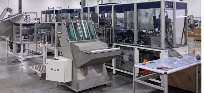 Große Maschine aus Metall Große Maschine aus Metall
