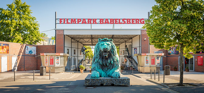 Eingang des Filmpark Babelsberg.