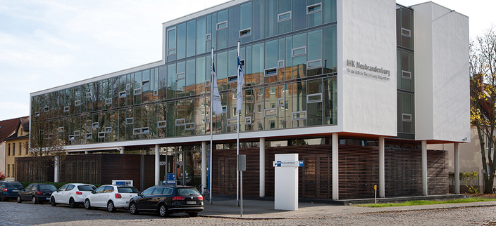 Zentrale der IHK Neubrandenburg für das östliche Mecklenburg-Vorpommern. Zentrale der IHK Neubrandenburg für das östliche Mecklenburg-Vorpommern.