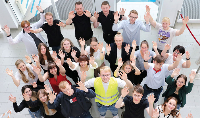 Gruppenbild Mitarbeiter/innen Gruppenbild Mitarbeiter/innen