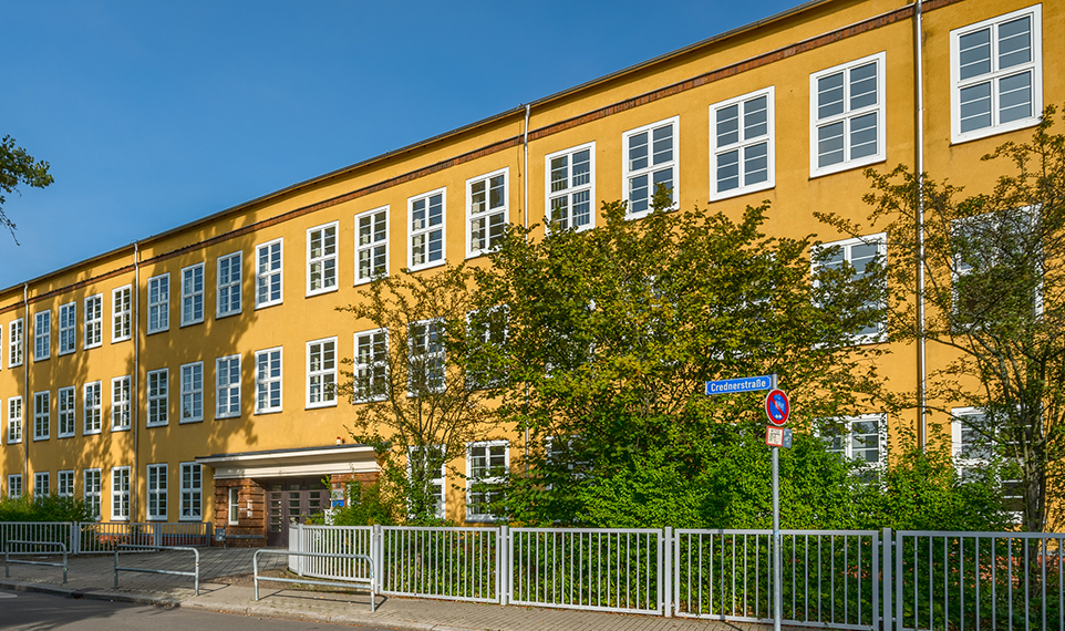 Ansicht Schulgebäude Ansicht Schulgebäude
