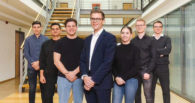 Gruppenbild Mitarbeitende