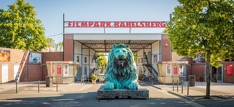 Eingang des Filmpark Babelsberg.