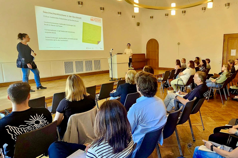 vocatium tagung Münster - Teilnehmende und Referentin