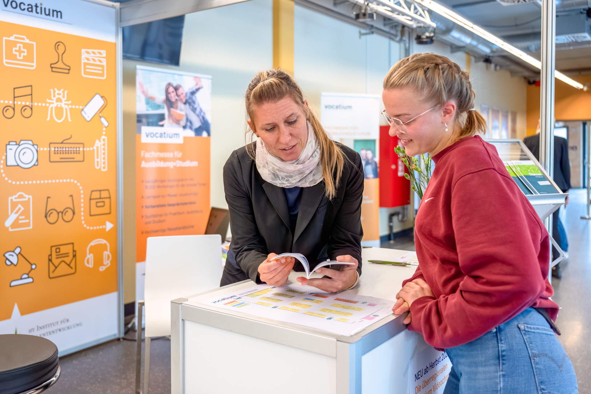 Beratungsgespräch Berufswahlmesse vocatium Beratungsgespräch Berufswahlmesse vocatium